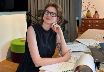 Leonie Haberlander bei der Berechnung eines PCF