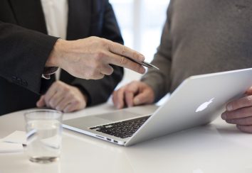 Arqum hat ein maßgeschneidertes Beratungskonzept für Multi-Site Organisationen entwickelt.